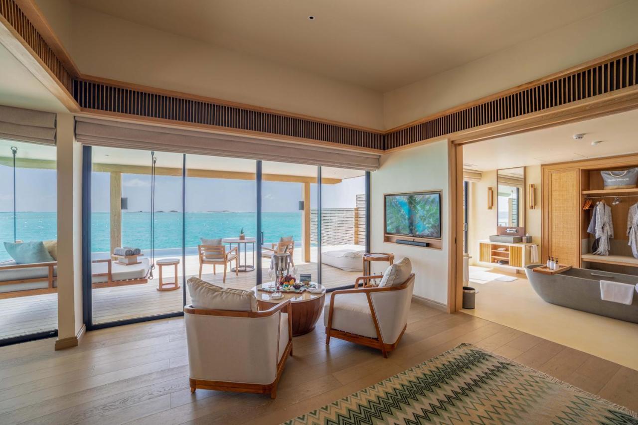 Kuda Villingili Maldives Hotel Thulusdhoo Exterior photo